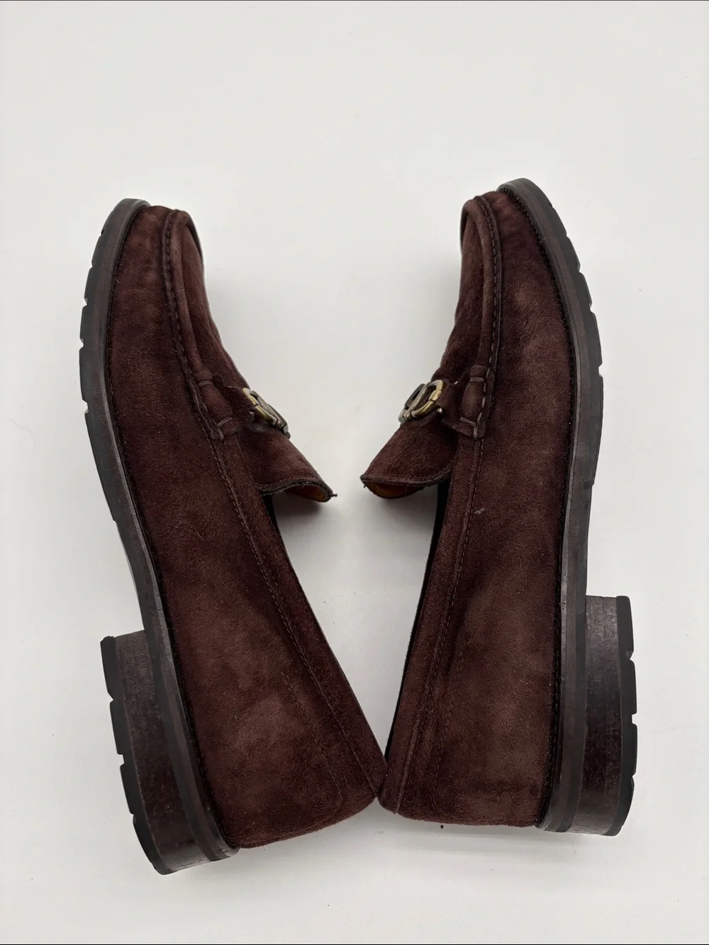 Johnston & Murphy Brown Suede Loafers Vibram Sole Men Size 10 BLEMISH